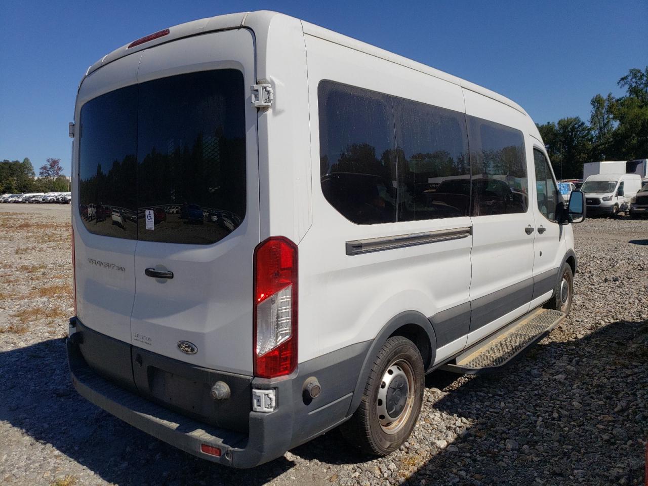 2017 Ford Transit - Image 3