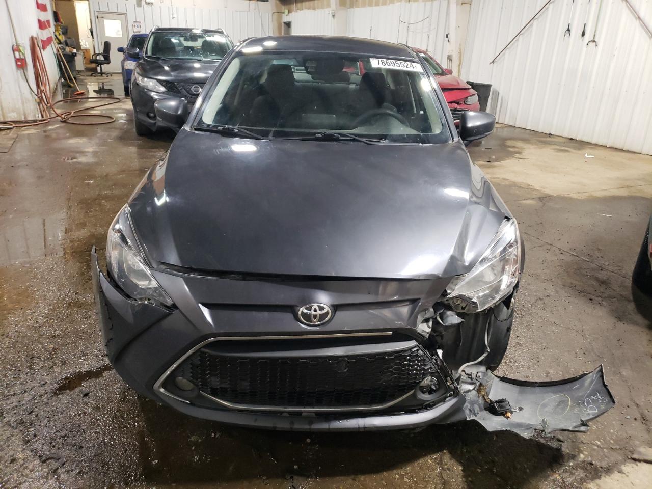 2019 Toyota Yaris - Image 5