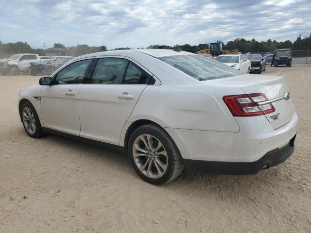 Sedans FORD TAURUS 2013 White