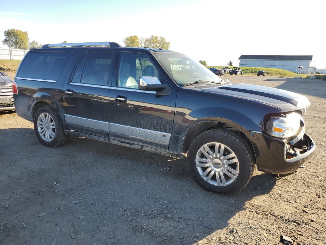 5LMJJ3J59EEL04590 2014 Lincoln Navigator L