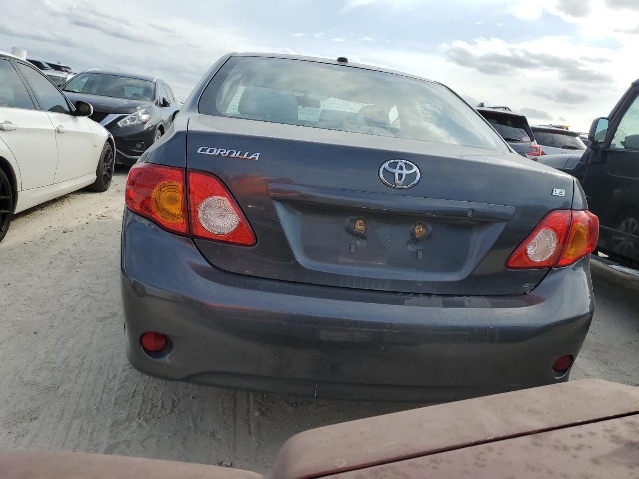 1NXBU4EE4AZ190903 2010 Toyota Corolla Base