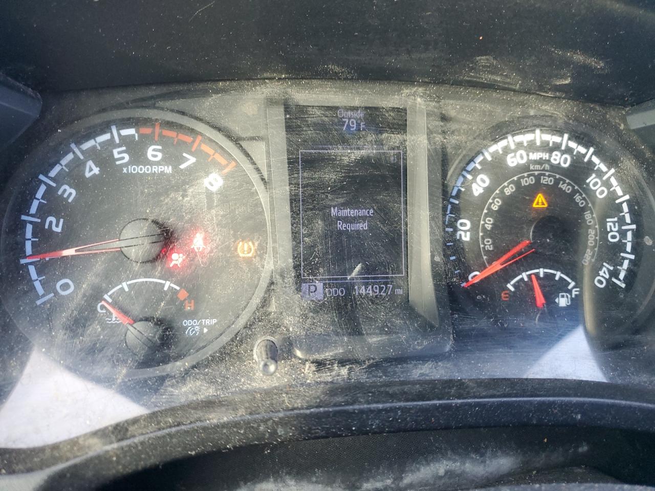 2019 Toyota Tacoma - Image 9