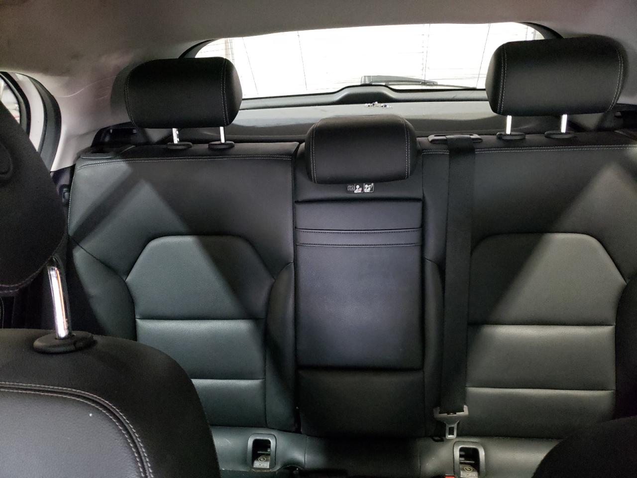 2015 Mercedes-Benz GLA-klasse - Image 10
