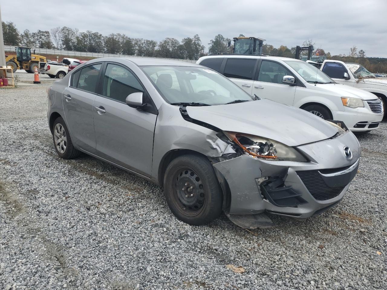 2010 Mazda 3 - Image 4