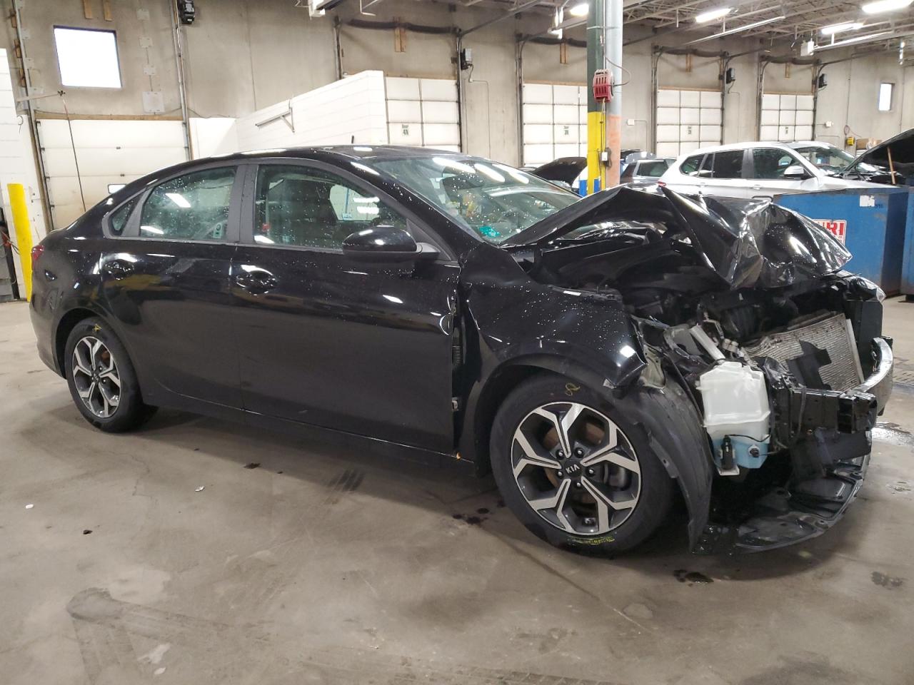 VIN 3KPF24AD3LE229460 2020 KIA FORTE no.4