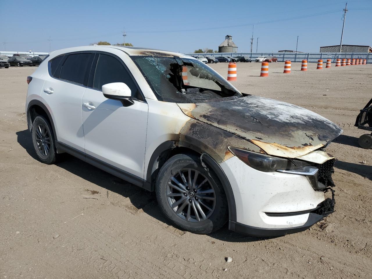 2017 Mazda CX-5 - Image 4