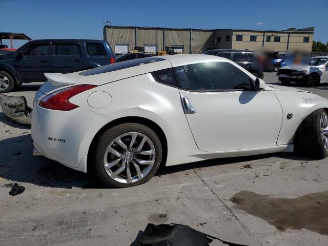  NISSAN 370Z 2014 Белы