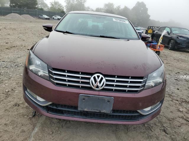  VOLKSWAGEN PASSAT 2012 Бургунди