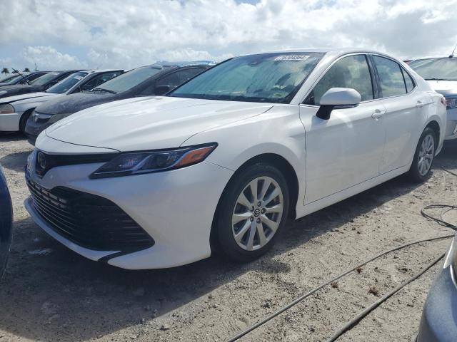  TOYOTA CAMRY 2018 Білий