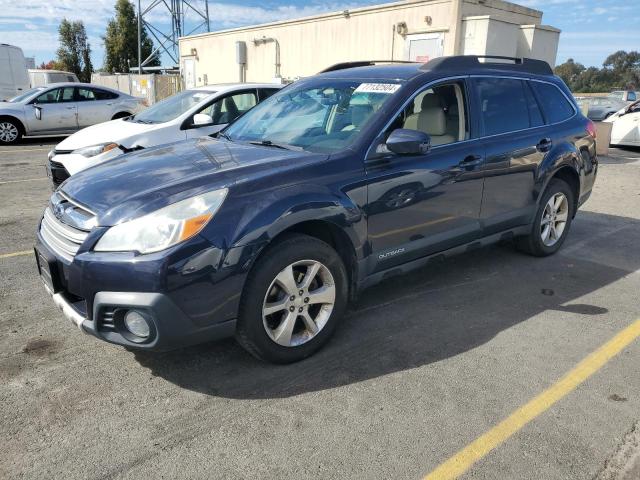 2013 Subaru Outback 2.5I Limited na sprzedaż w Hayward, CA - Vandalism