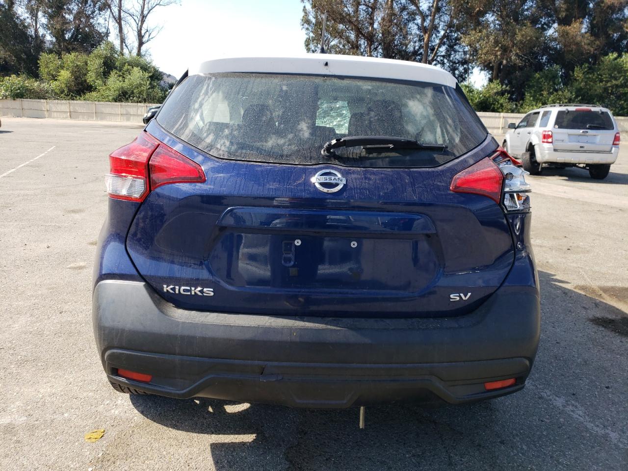 3N1CP5CU8JL541972 2018 Nissan Kicks S