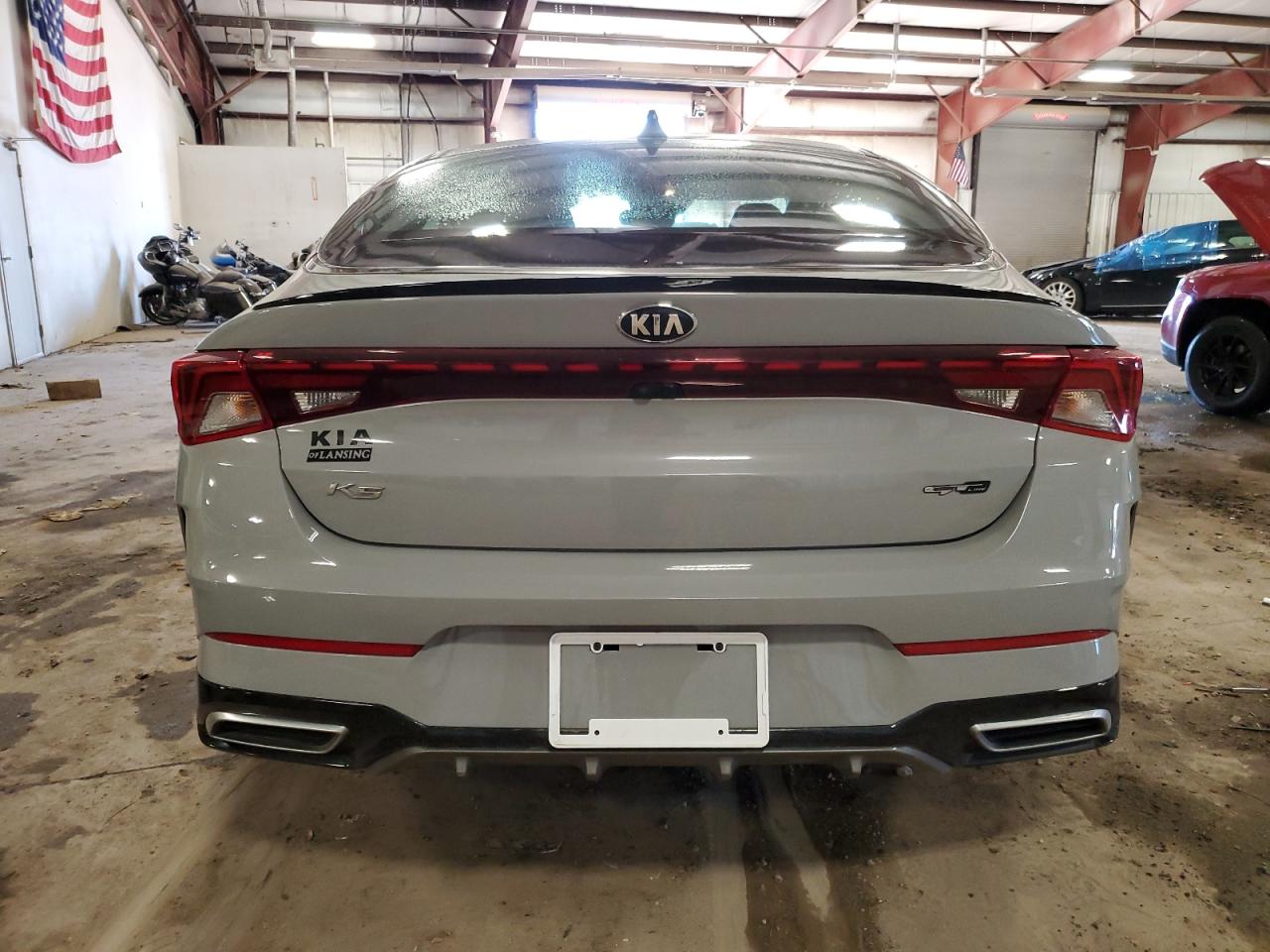 2021 Kia K5 - Image 6