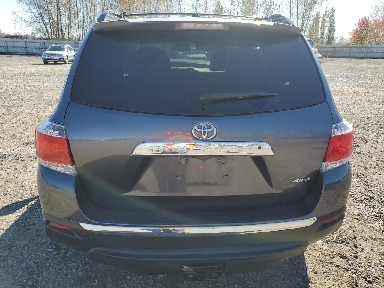 5TDDK3EH8DS275811 2013 Toyota Highlander Limited