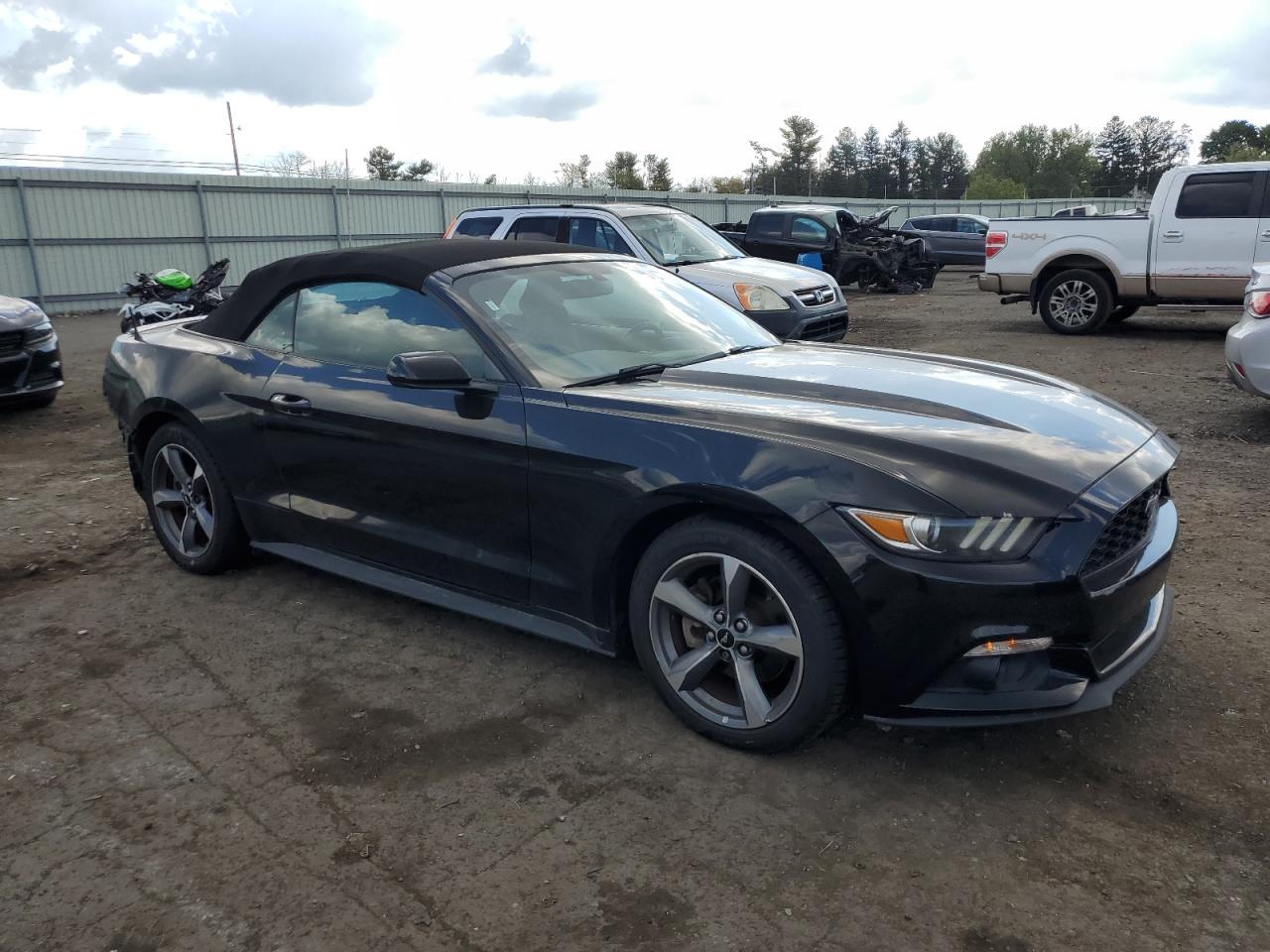 2015 Ford Mustang - Image 4