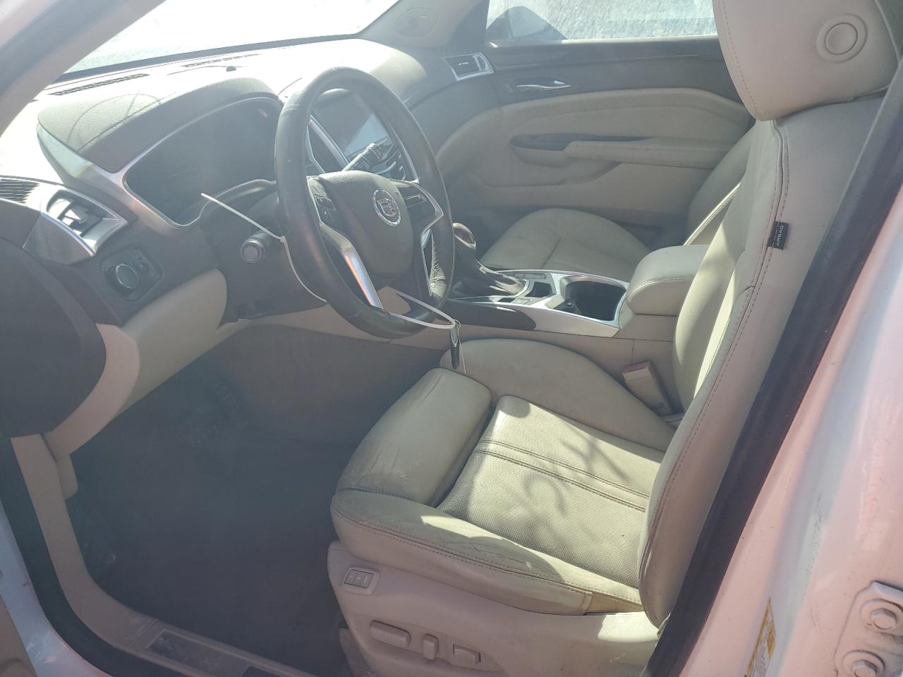 2014 Cadillac SRX - Image 7