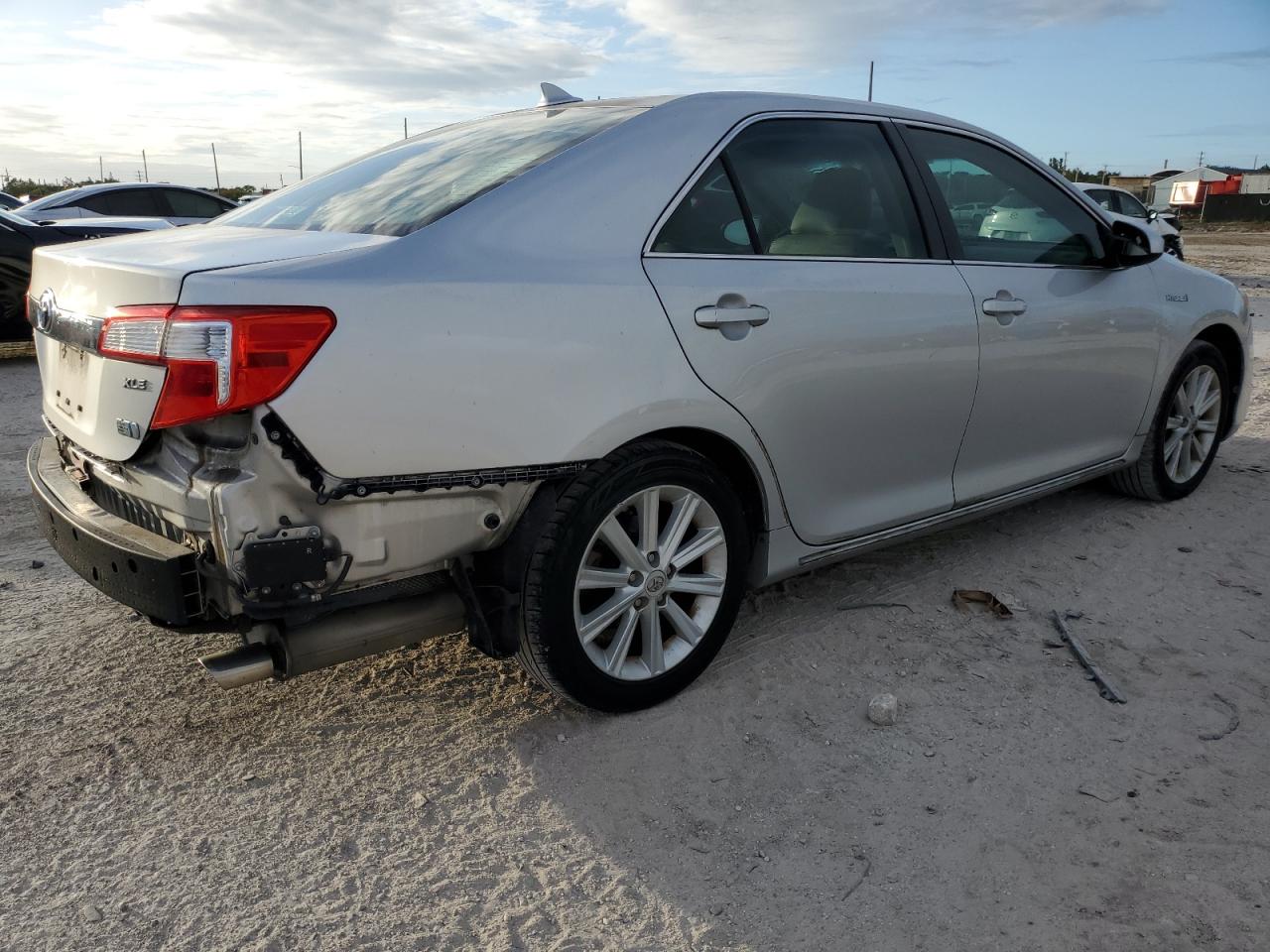 2012 Toyota Camry - Image 3