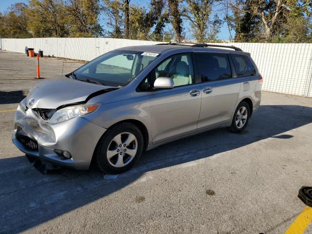 2013 Toyota Sienna Le