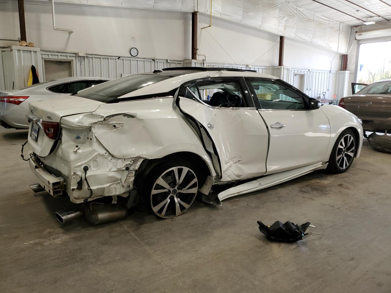 2018 Nissan Maxima - Image 3