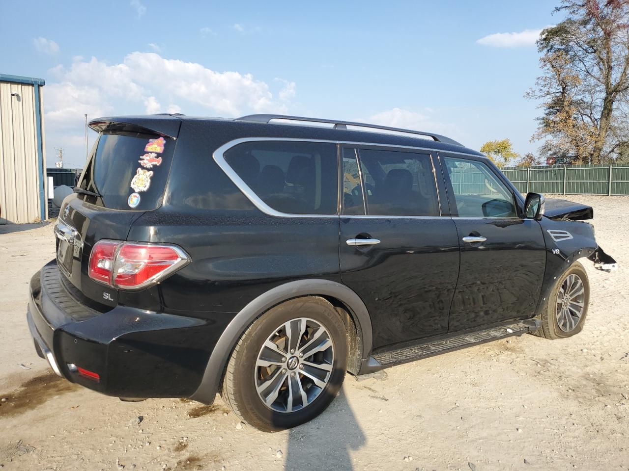 2020 Nissan Armada - Image 3