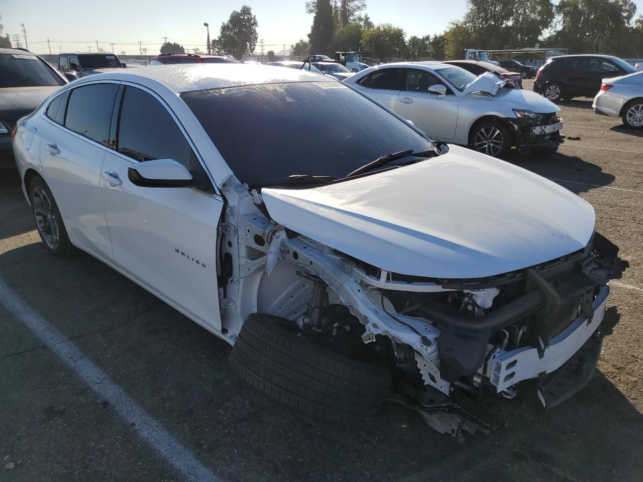 2023 Chevrolet Malibu - Image 4