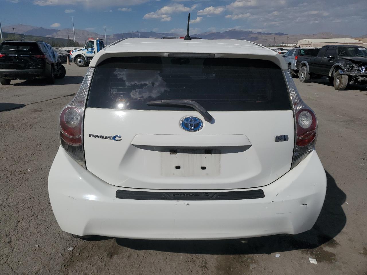 JTDKDTB31C1030600 2012 Toyota Prius C