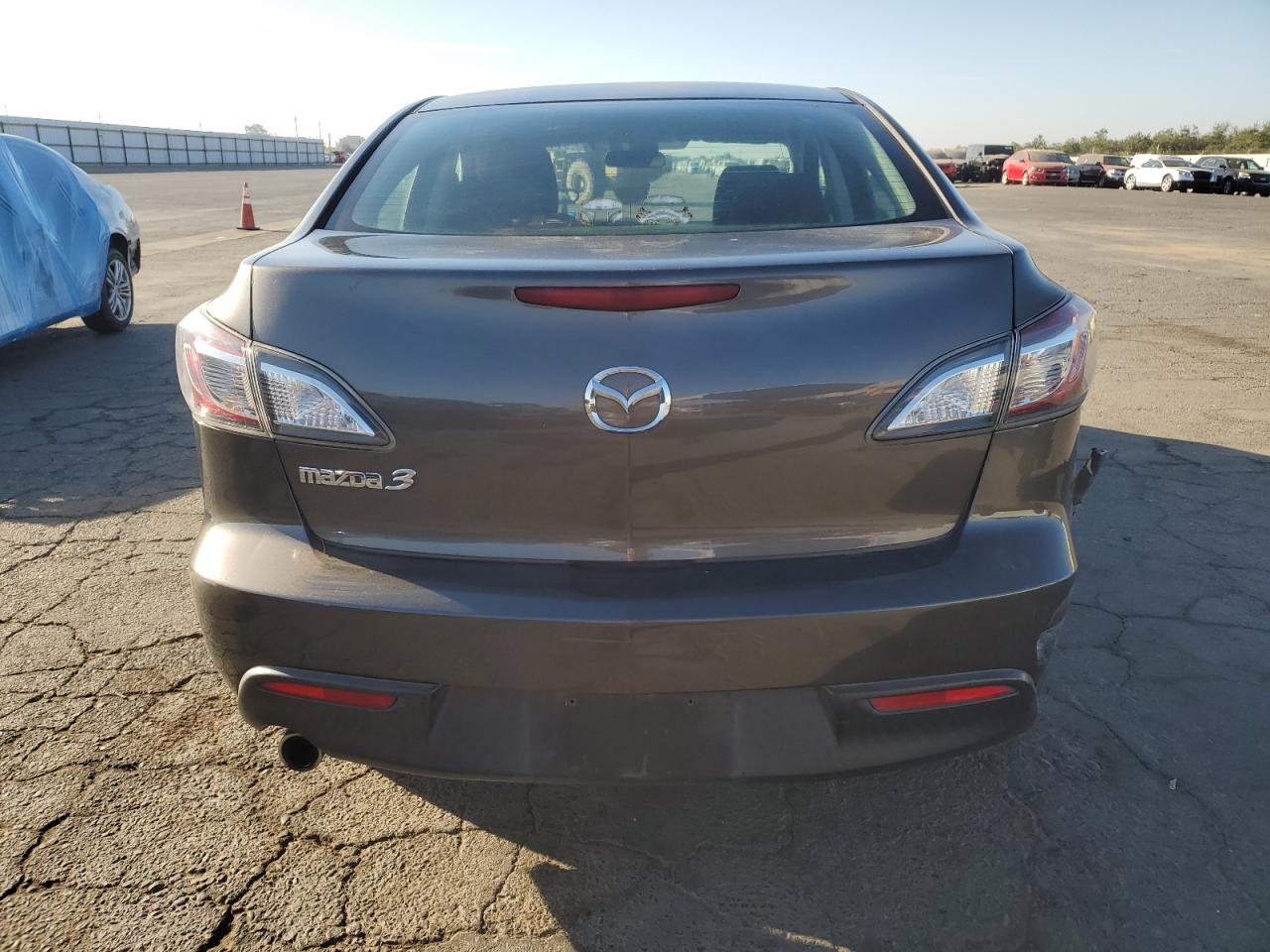 2010 Mazda 3 - Image 6