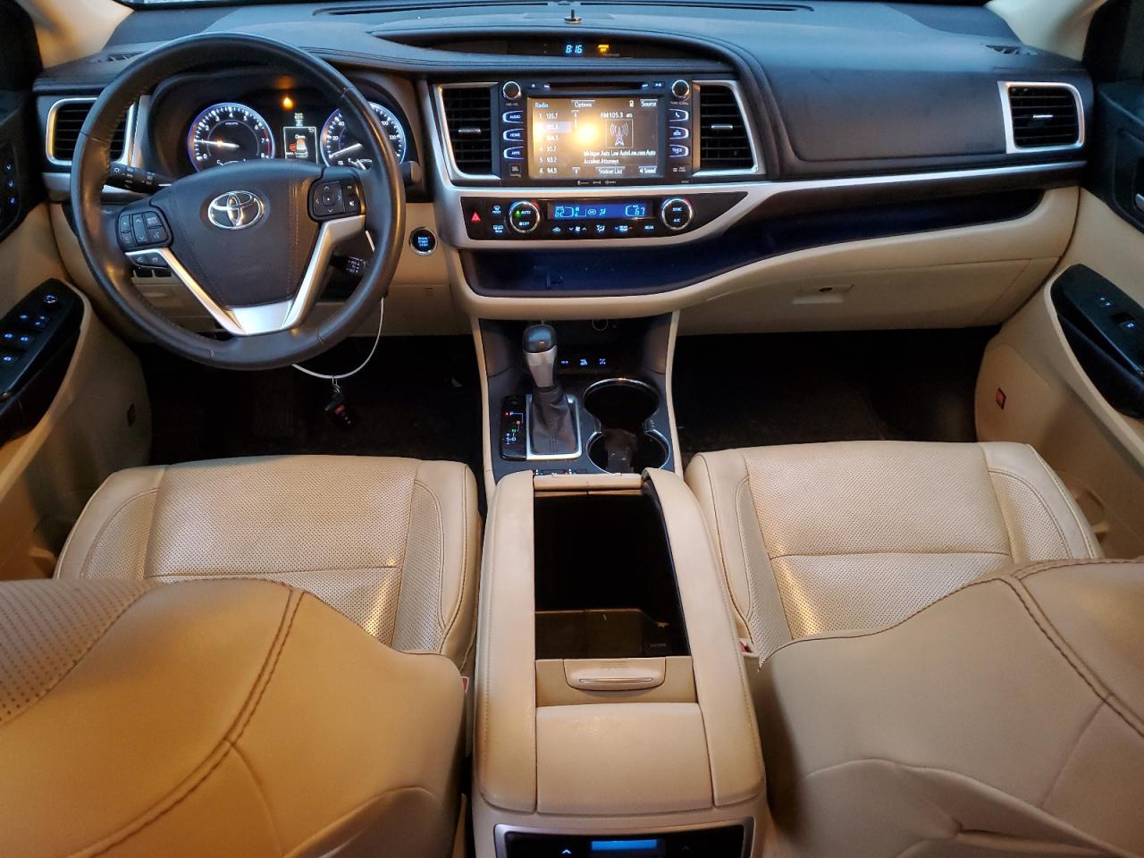 2016 Toyota Highlander - Image 7
