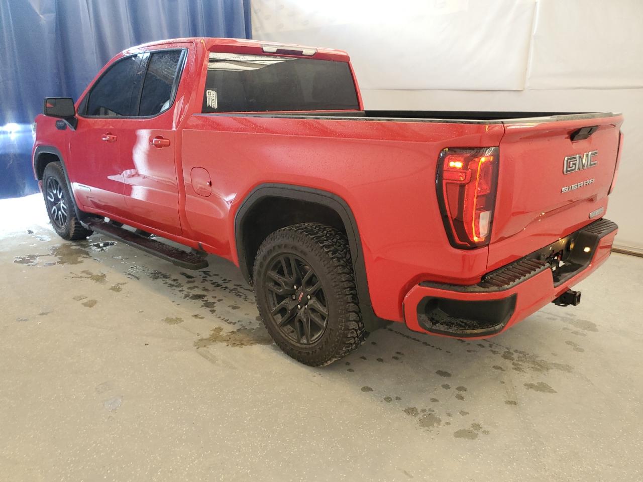 2020 GMC Sierra - Image 2