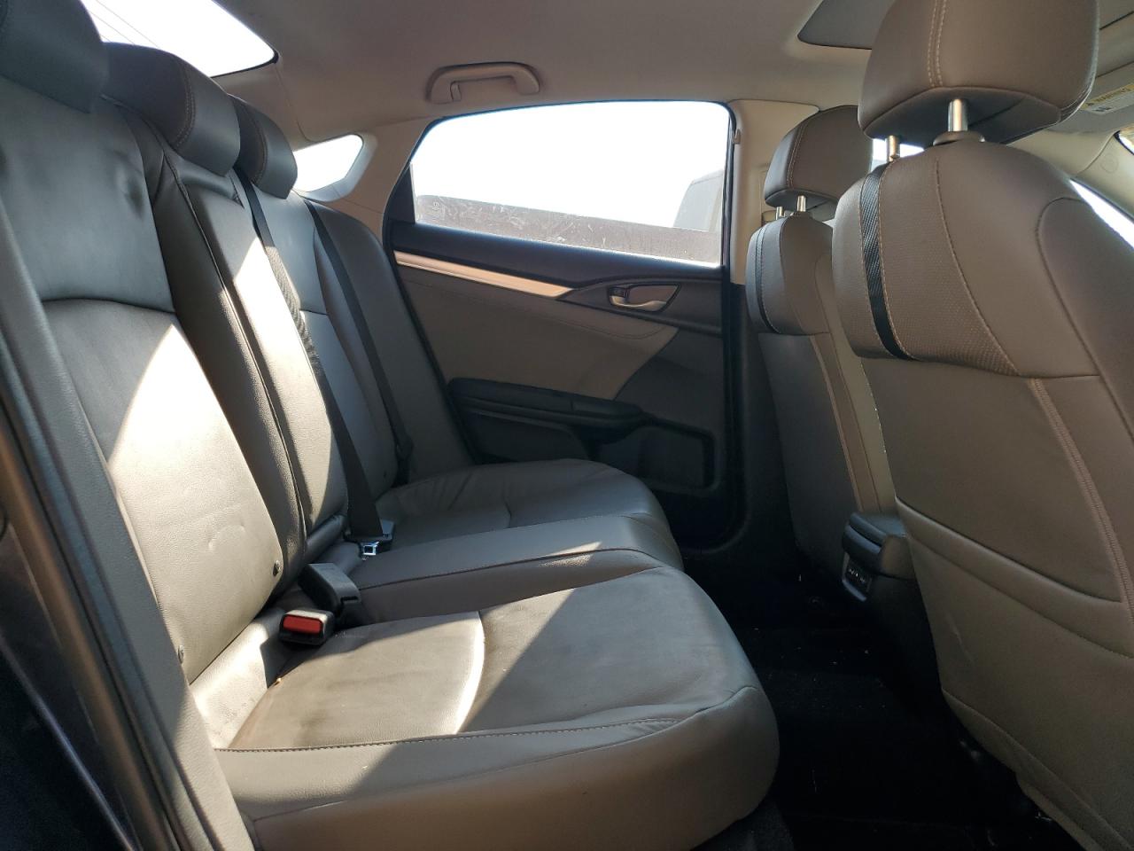 2017 Honda Civic - Image 10