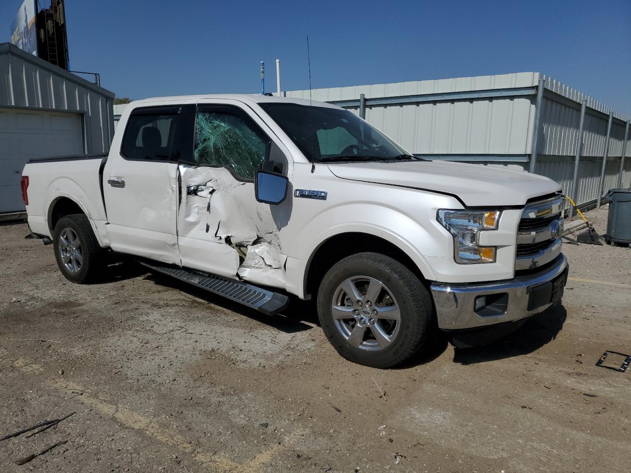2016 Ford F-150 - Image 4