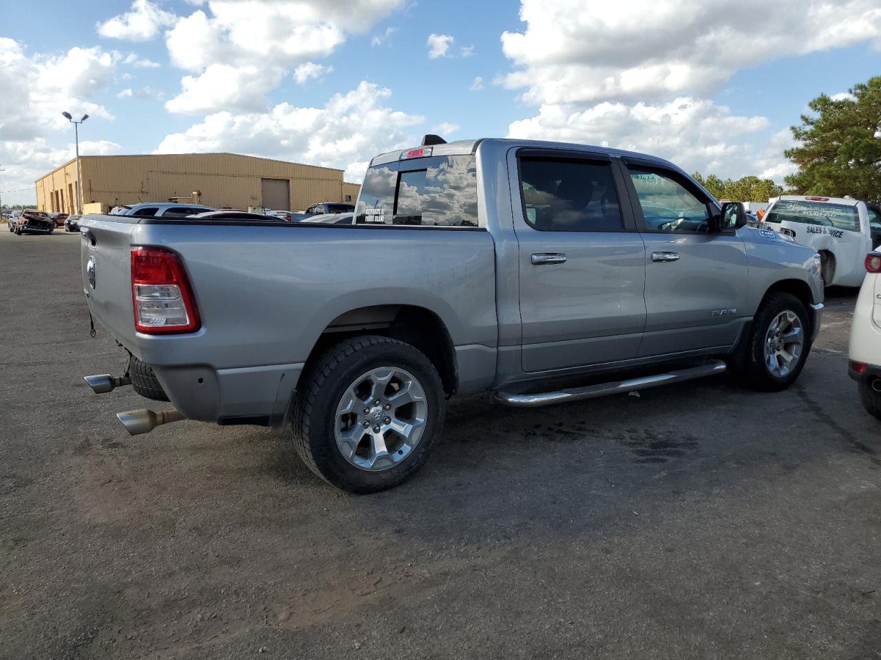 2020 RAM 1500 - Image 3