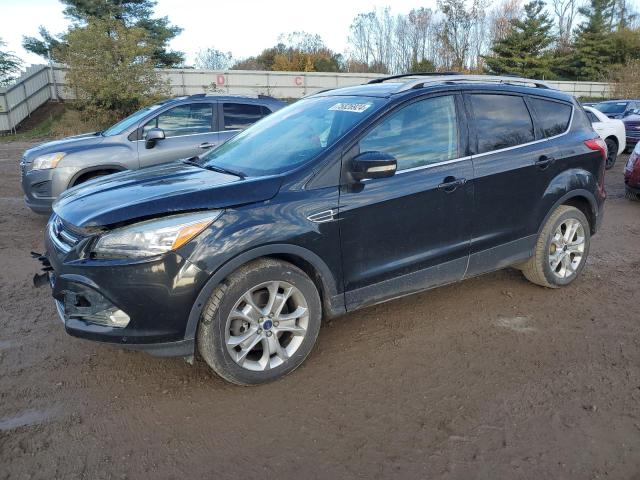  FORD ESCAPE 2015 Czarny