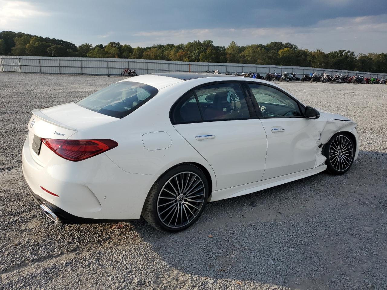 2023 Mercedes-Benz C-klasse - Image 3