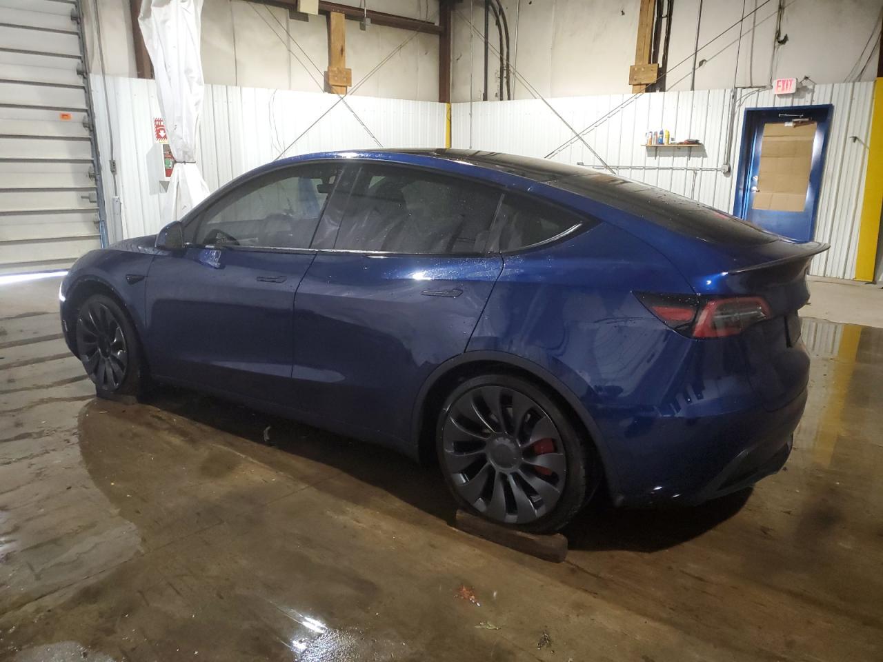 7SAYGDEF2PF705917 2023 Tesla Model Y