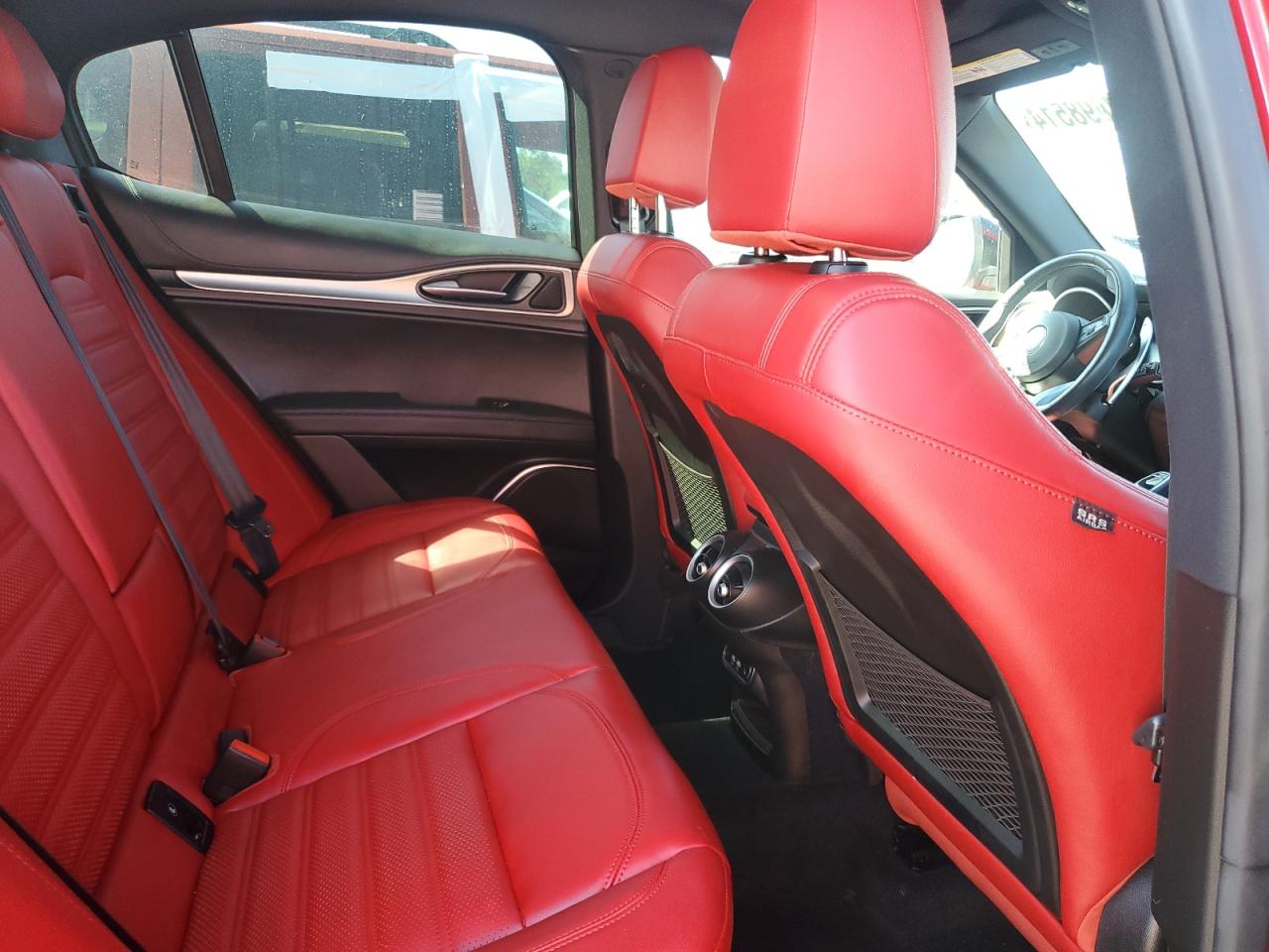 2022 Alfa Romeo Stelvio Ti VIN: ZASPAKBN6N7D25628 Lot: 74698514