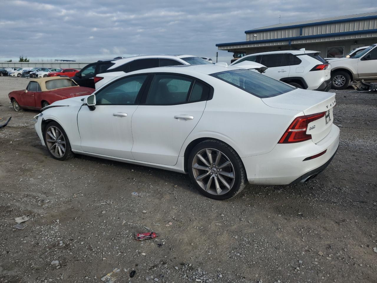 VIN 7JR102FK6MG080931 2021 VOLVO S60 no.2