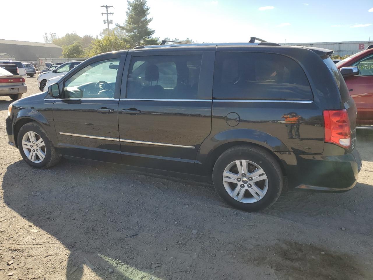 VIN 2C4RDGDGXHR783745 2017 DODGE CARAVAN no.2