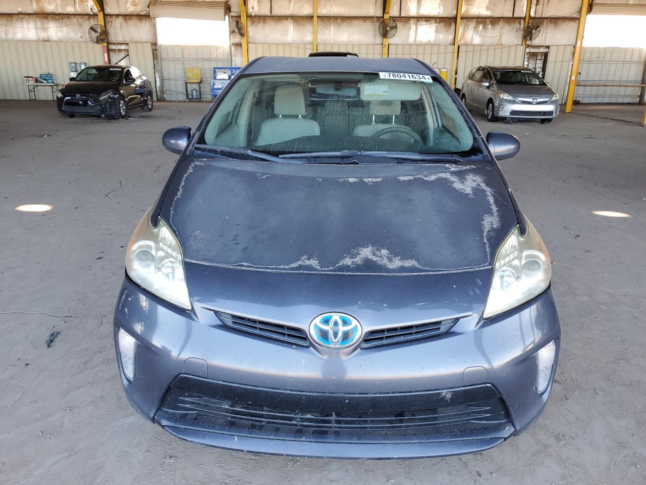 2012 Toyota Prius - Image 5