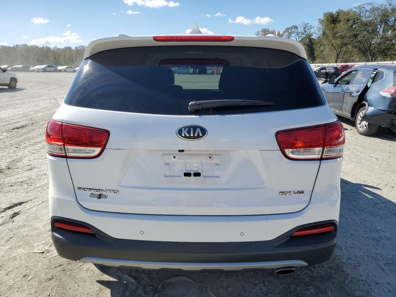 2018 Kia Sorento Ex VIN: 5XYPH4A56JG386525 Lot: 76161724