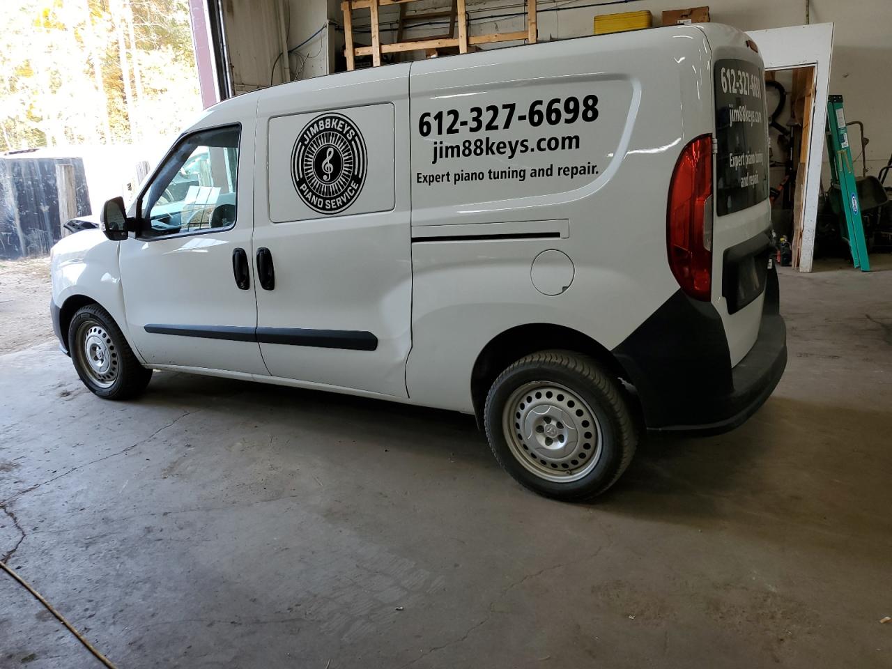 2016 RAM ProMaster City - Image 2