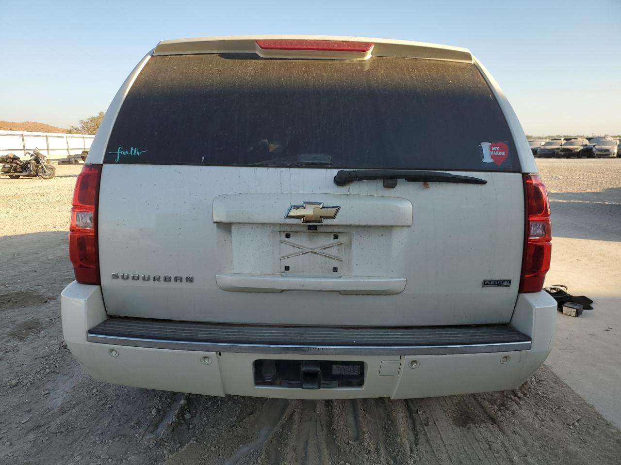 2011 Chevrolet Suburban K1500 Ltz VIN: 1GNSKKE36BR207161 Lot: 76035334