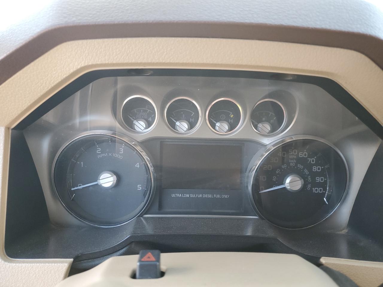 2012 Ford F250 - Image 9