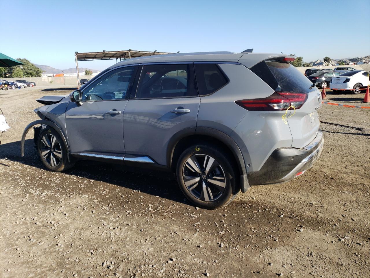 2021 Nissan Rogue - Image 2