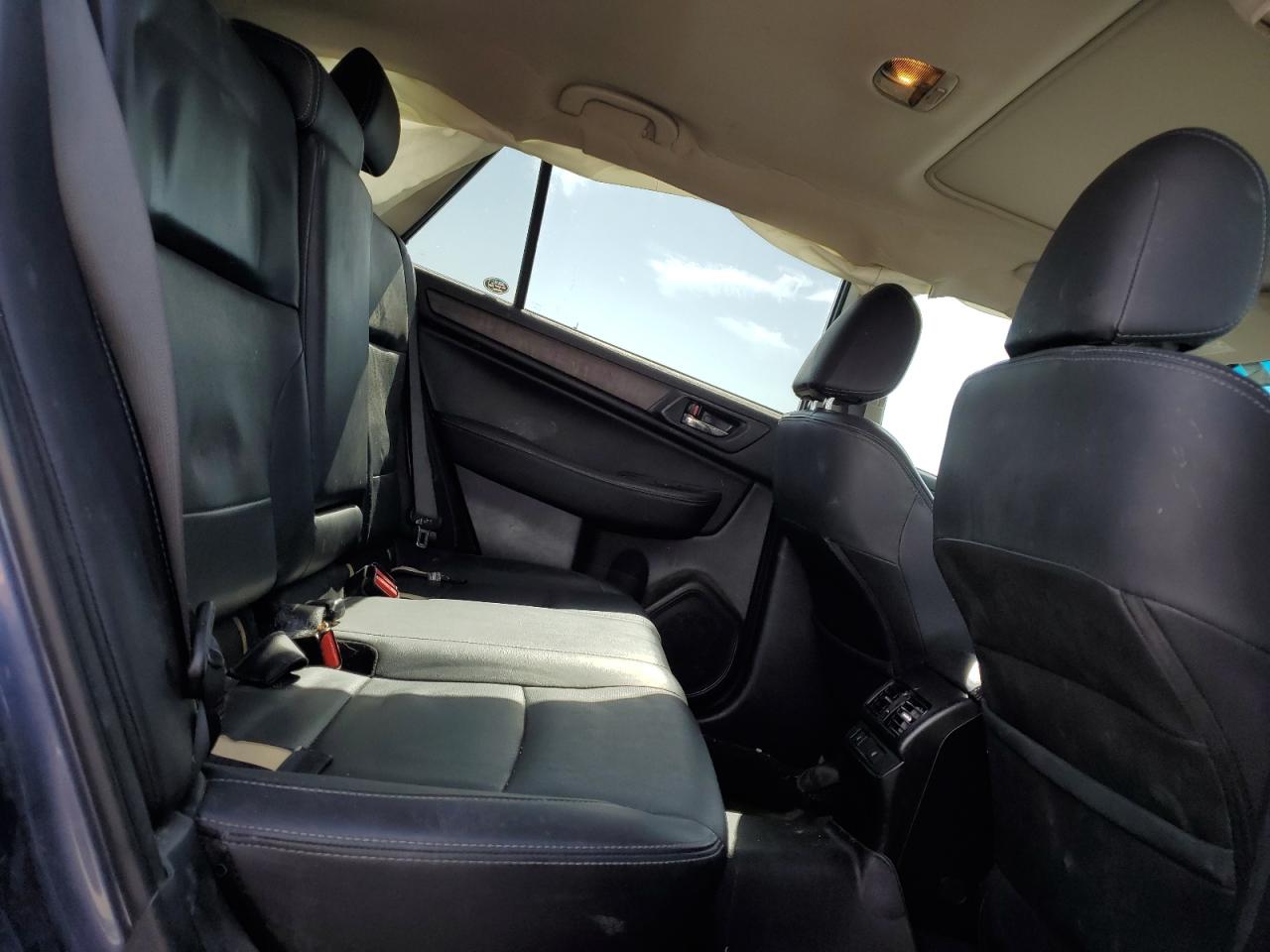 2017 Subaru Outback - Image 10