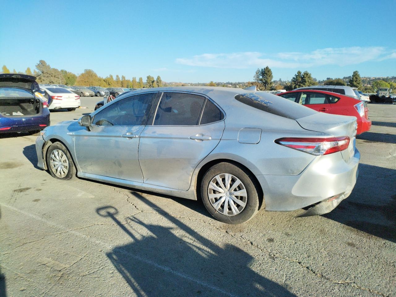 4T1B31HKXJU003750 2018 Toyota Camry Le