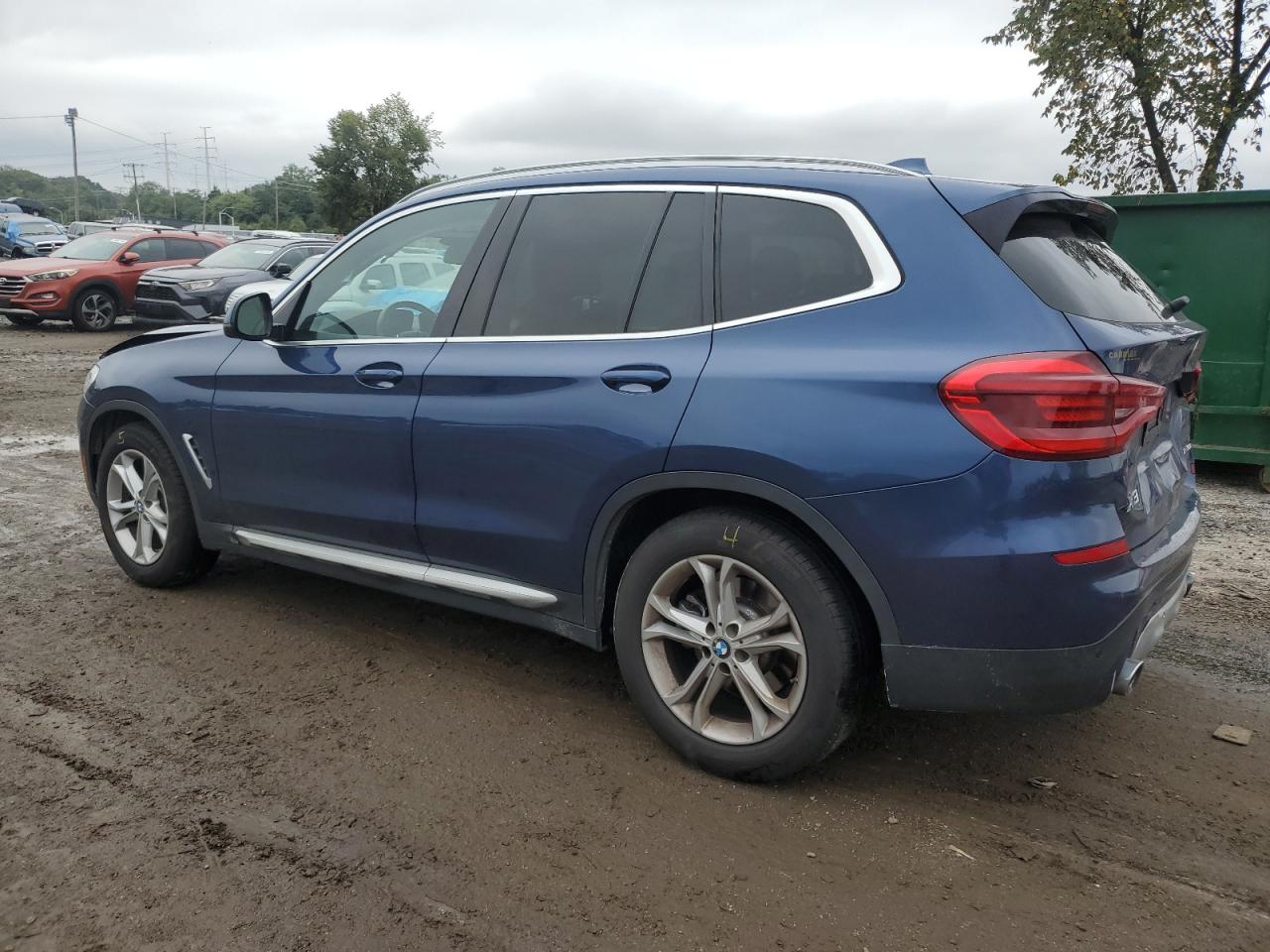 VIN 5UXTR9C50JLD73121 2018 BMW X3 no.2