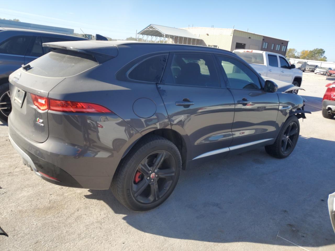 2017 Jaguar F-Pace - Image 3