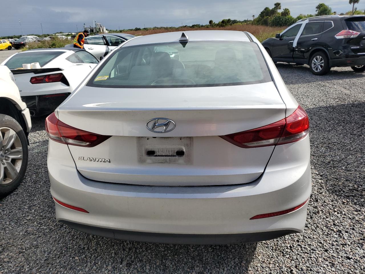 5NPD84LF1HH086872 2017 Hyundai Elantra Se