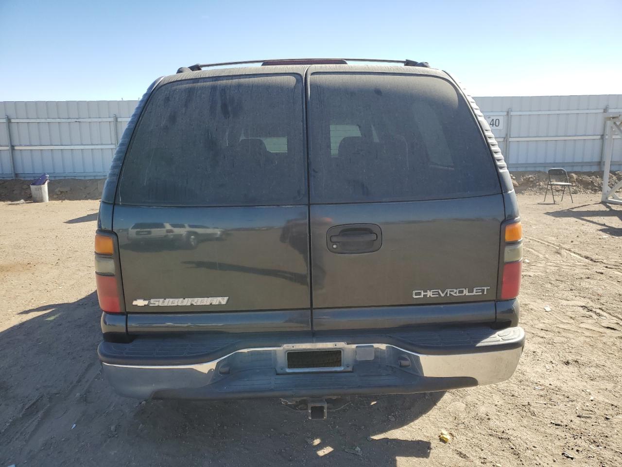 1GNEC16T04J241374 2004 Chevrolet Suburban C1500