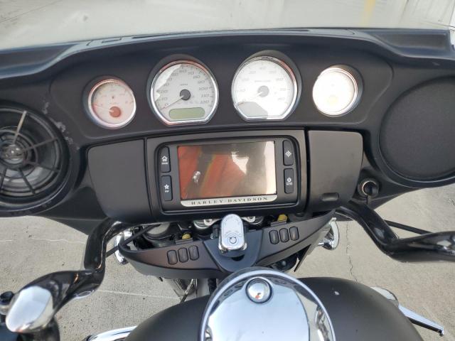  HARLEY-DAVIDSON FL 2018 Угольный